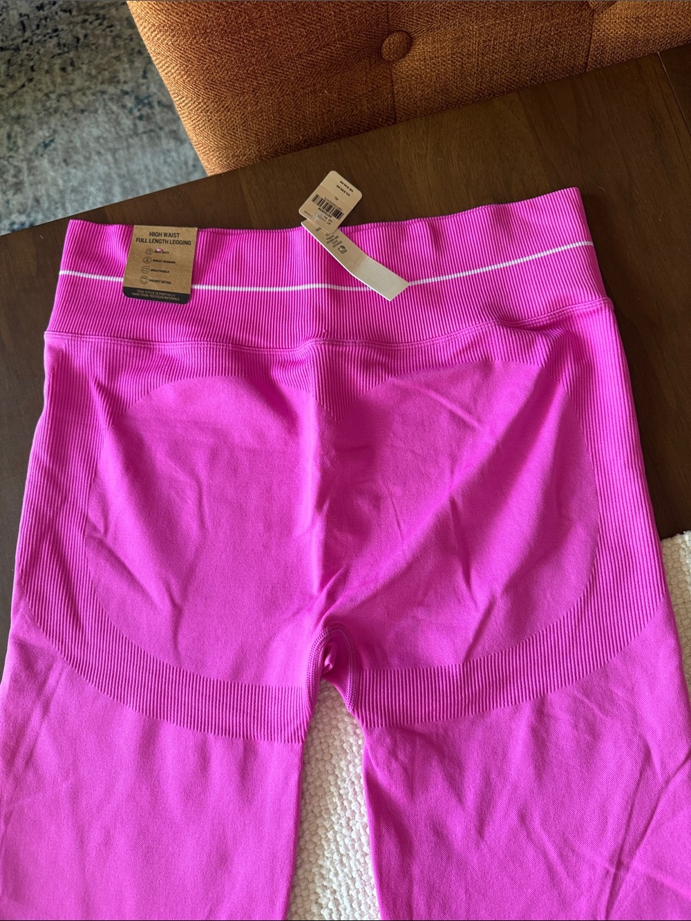 PINK Victoria's Secret Hot Pink Seamless Leggings - Picture 9 of 9